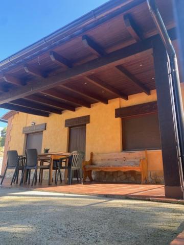 Affittacamere Casa Climent Aviá Esterno foto