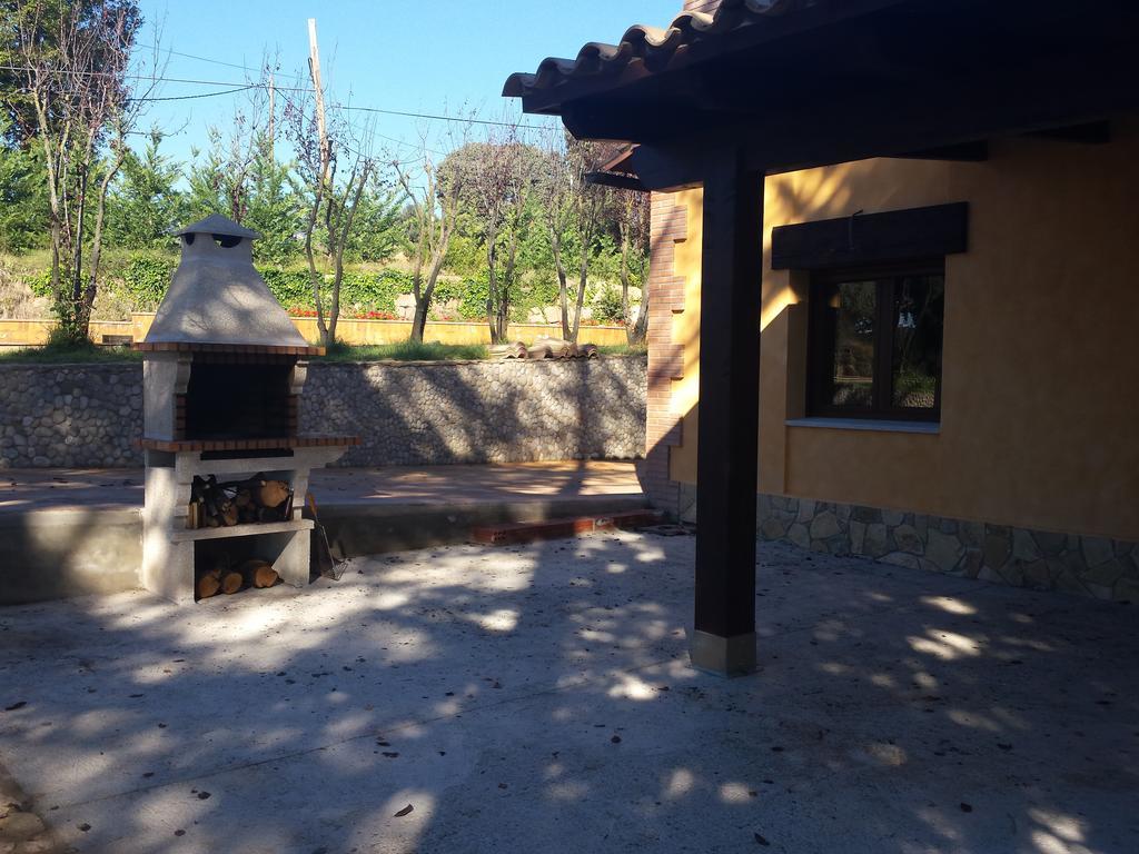 Affittacamere Casa Climent Aviá Esterno foto